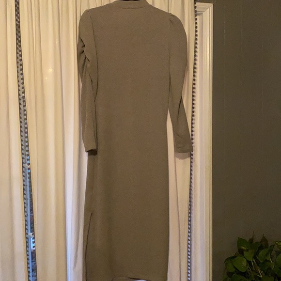 Melange puff long sleeve dress - Picture 3 of 4